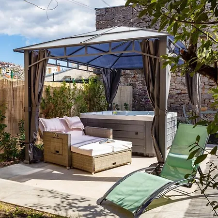 House 4 Season With Jacuzzi, Sauna And Bbq Ferienhaus