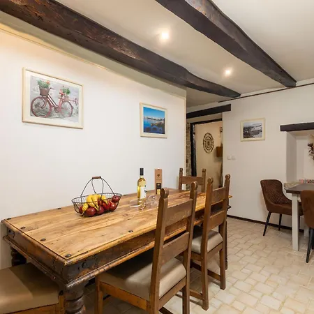 House 4 Season With Jacuzzi, Sauna And Bbq Holiday home